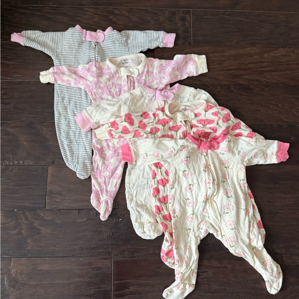 Touched by Nature Baby Girls' Organic Cotton Sleep and Play Onsie (5 items)